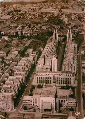 Villeurbanne — Vista aérea sobre os Gratte-Cieux — Réal-Photo (54)