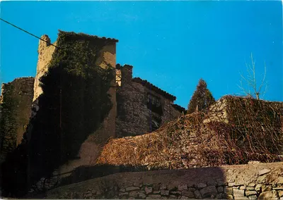 Ruínas do Castelo — Carces — Diffusion Nouvelle d'Édition Photographique Industrielle