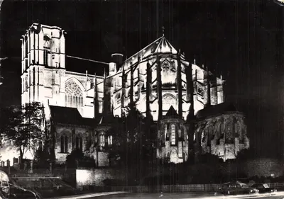 Le Mans — A Catedral de São Julião iluminada — Reprodução fotográfica em bromure por A. Dolleau