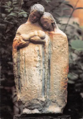 Estátua da Virgem com o Menino — editor C.C.P. Fundação Foyer de Caridade 1566-08 LYON