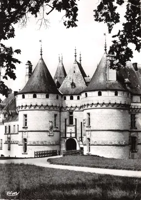 Chaumont-sur-Loire — Castelo Real (1470-1510) — Combier Imp. Macon (S.-et-L.)