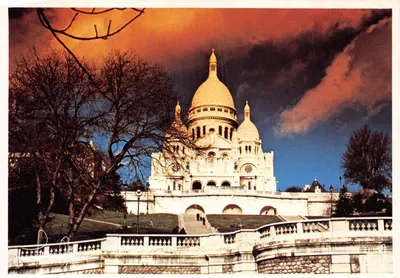 Sacre-Cœur de Montmartre — vista panorâmica com céu colorido — Éditions d'art Yvon