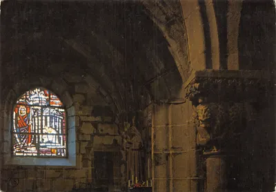 Rieux-Minervois — Église heptagonale XIIe s. — Chapelle des Seigneurs — Société des Cartes Postales APA-POUX
