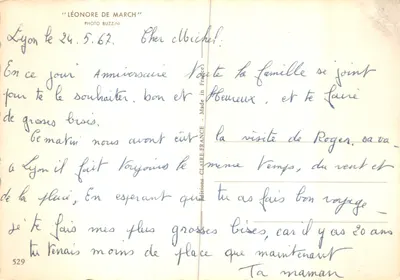 Rosas vermelhas — flor em primeiro plano — editor 'LÉONORE DE MARCH' e n° 529 — Verso