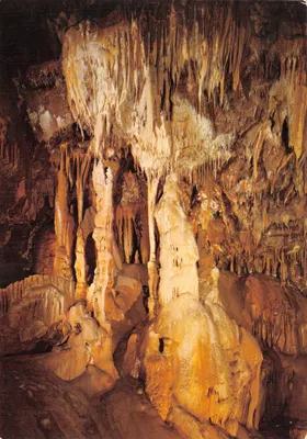 Aven Grotte Marzal — A Sala dos Diamantes — Éditions du Castelet