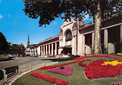 Aix-les-Bains — Teatro Aloy Gratiàna — Éditions du Globe, Paris