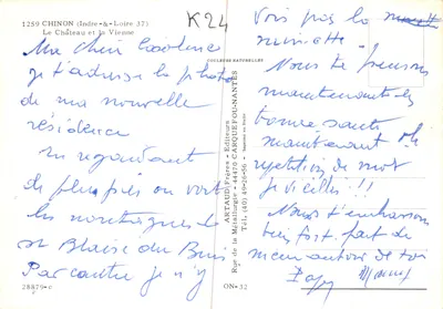 Chinon (Indre-et-Loire 37) — O Castelo e a Vienne — editor ARTAUD Frères — Verso