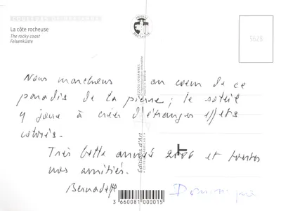 A costa rochosa — rochedos equilibrados no primeiro plano — Éditions d'Art Louannec — Verso