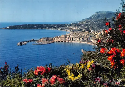 Menton — vue générale depuis le Cap-Martin — Éditions CAP, NICE
