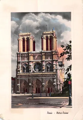 Paris - Notre-Dame — fachada da catedral gótica — editor Gamy