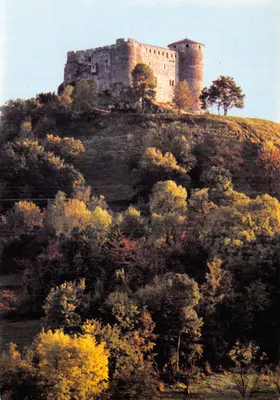Château de Busséol — château fort en été — éditeur P. BACHELET