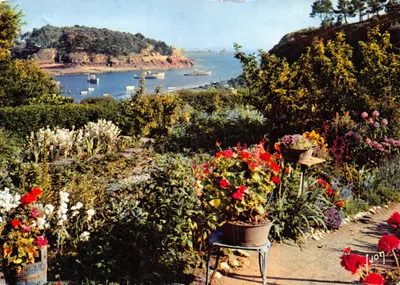 Jardim florido — vista do porto de Bréhat — Edições d'Art YVON