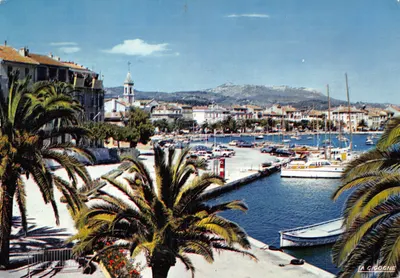 Sanary-sur-Mer — vista geral do porto — Edições La Cigogne