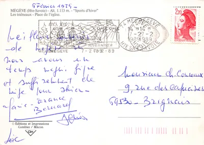 Mégeve — Plac kościoła z saniami zimowymi — Éditions et Impressions Combier / Mâcon — Rewers