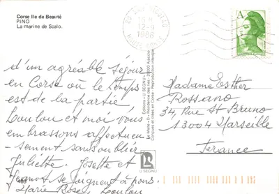 Cena de pesca em Scalo — casa de pedra em falésia, barco na frente — Éditions U. SEGNU n°469 — Verso