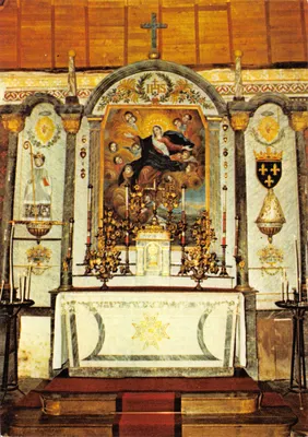 Intérieur de la chapelle Saint-Ortaire — chapelle ancienne de Le Bas-Bézier (Orne) — Éditions JIPE - M. GEORGET, Le Mans
