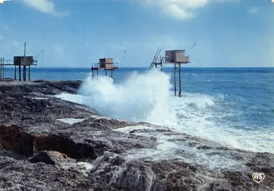 Vagues sur les Pêcheries — Effets de Vagues sur les Pêcheries (C.M.) — AS