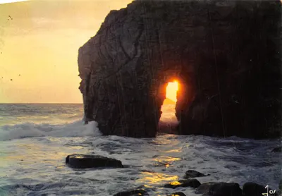 Arco de Port-Blanc — vista do pôr do sol em Quiberon — Éditions d'Art JOS