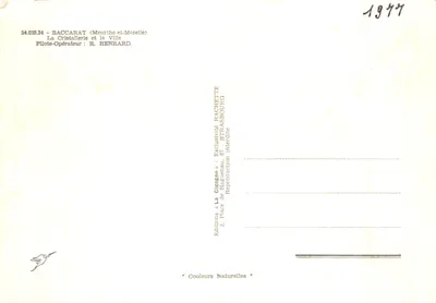 Vista aérea de Baccarat — A Cristallerie e a Cidade — Éditions La Cigogne — Verso