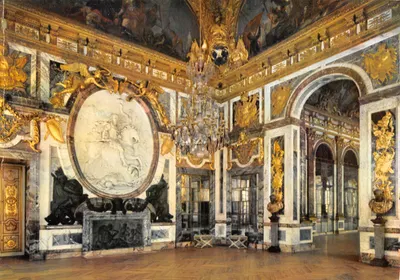 Salão da Guerra — Castelo de Versalhes — Éditions ÉPIC, Paris