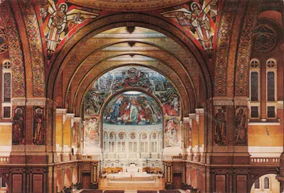 Basílica de Santa Tereza de Lisieux — Interior decorado com mosaicos e frescos — Editora: LES ÉDITIONS D'AUTEUIL