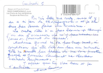 Champagnole — statue de chien sur rocher dans un parc — Images de Franche-Comté — Verso