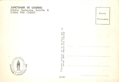 Świątynia Lourdes — Ołtarz Pax Christi w podziemnej świątyni św. Piusa X — Wydawca: CENTENAIRE DES APPARITIONS DE LOURDES — Rewers
