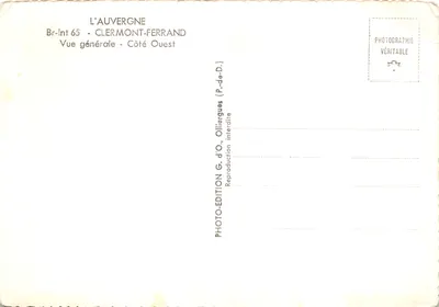 Clermont-Ferrand — vista generale da ovest con cattedrale — L'Auvergne, Br-Int 65 — Verso