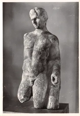 Nissan-Enserune — Estátua de Hermes romana — Service Commercial Monuments Historiques, Paris
