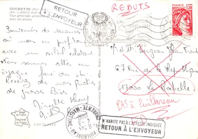 Gourette (Pyrénées Atlantiques) — widok z lotnictwa z stacją i trasami — wydawca Cing — Rewers