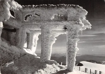 Pilier de l'Observatoire sous le Givre — Dôme des Tempêtes — Éditeur F. MEYER, Vaucluse
