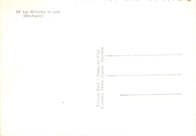 Les Milandes la nuit — château avec tourelle et végétation — Éditions René, Razac-sur-l'Isle, n°88 — Verso