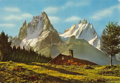 Aiguilles du Mont-Blanc — Grands Charmoz et Blaitière — édition Toute reproduction interdite