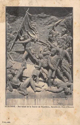 Auxonne — Bas-relief de la Statue de Napoléon, Bataille du Pont d'Arcole — Prélý, édit