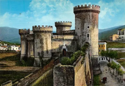 Tivoli — Château de Pius II — éditeur Van Grafton, Cesare Capella-Milano