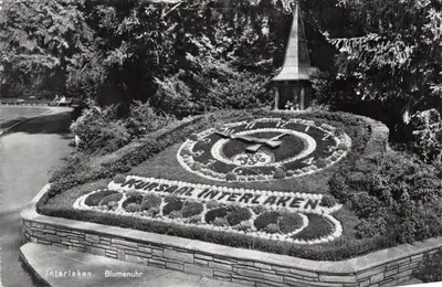 Interlaken — Horloge fleurie au Kursaal Interlaken — éditeur Photoglob-Wehrli AG, Zürich