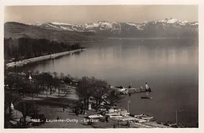 Lausanne-Ouchy — Le Quai — vue du lac avec montagnes enneigées — éditeur Société Graphique Neuchâtel, n° 1618
