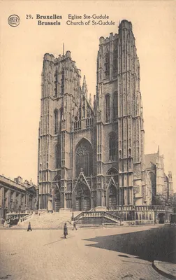 Bruxelles - Église Sainte-Gudule — vue de la façade et des deux tours, éditeur AIBERT, n°29