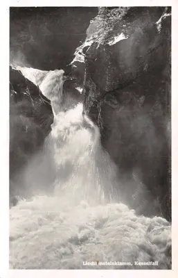 Liedtsteinklamm, Kesselfall — cascade dans un canyon rocheux — Échite Photographie J 139