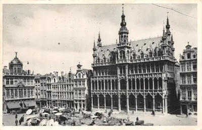 Bruxelles — Place du Grand-Place avec le Palais des Ducs — Éditions « A. R. O. »