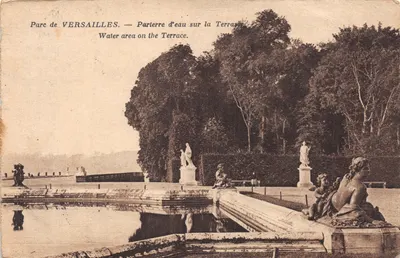 Parc de VERSAILLES — Parterre d'eau sur la Terrasse — éditeur Mme MOREAU, VERSAILLES