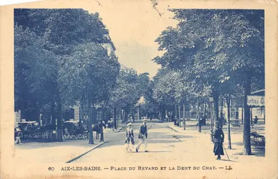 Aix-les-Bains — Place du Revard et la Dent du Chat — éditeur Martini C. n° 60