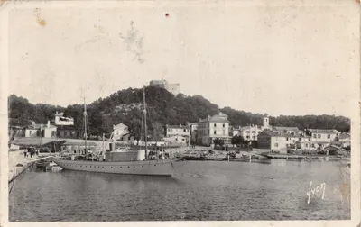 Porquerolles (Var) — Le port — Les Éditions d'Art, Paris