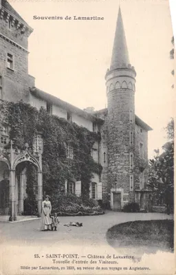 Saint-Point — Château de Lamartine — Tour d'entrée des visiteurs, bâtie en 1859