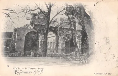 Nîmes — Le Temple de Diane — Collections ND Phot, n°14
