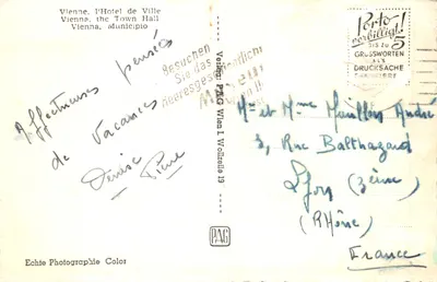 Wiedeń, Rathaus — widok budynku z fontanną i drzewami — wydawca PAG, nr 45531 — Rewers