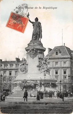 Paris, Statue de la République — monument central avec figures sculptées et lions, éditeur 'PARIS. Statue de la République' imprimé en haut