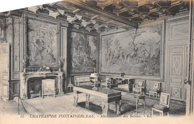 Château de Fontainebleau — Antichambre des Salons — LL