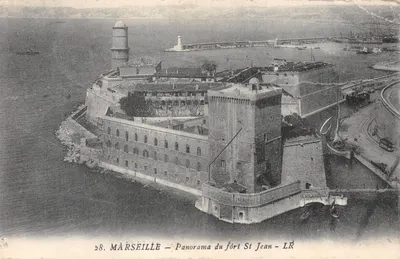 Marseille — Panorama du fort St Jean — LR