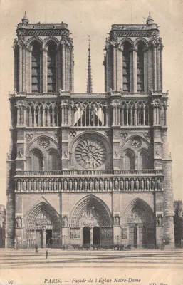 PARIS — Façade de l'Église Notre-Dame — ND Phot, n° 97